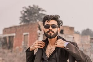 Attitude Shayari Gujarati  Status 2 Line 😎🔥 | New & Best Shayari